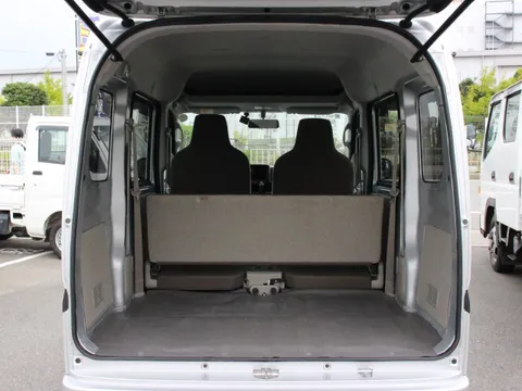 Nissan Clipper