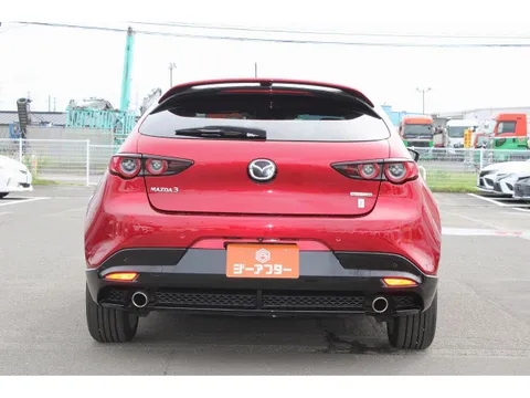 Mazda MAZDA3 Fastback