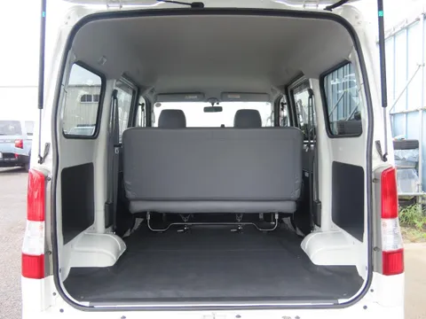 Toyota TownAce Van