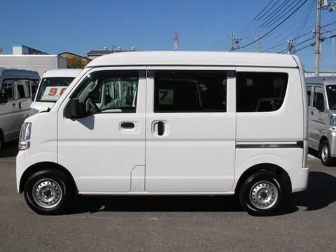 Nissan Clipper