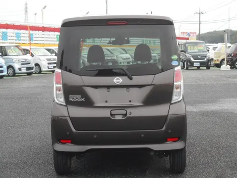 Nissan Dayz Roox
