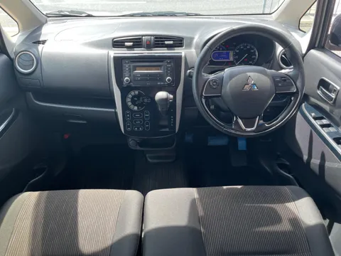 Mitsubishi eK Custom