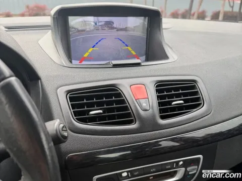 Renault SM3