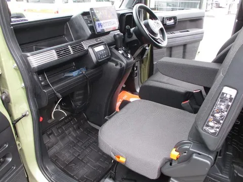 Honda N-VAN Plus Style