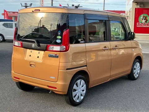 Suzuki Spacia