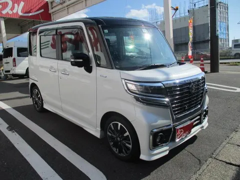 Suzuki Spacia Custom