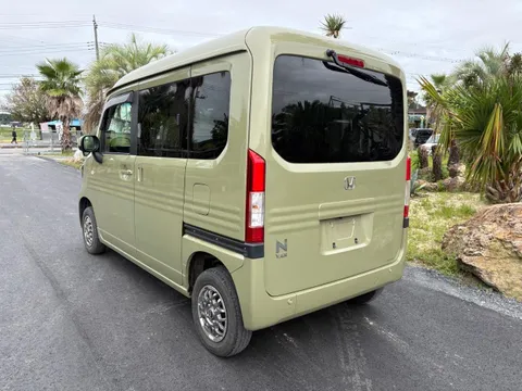 Honda N-VAN Plus Style