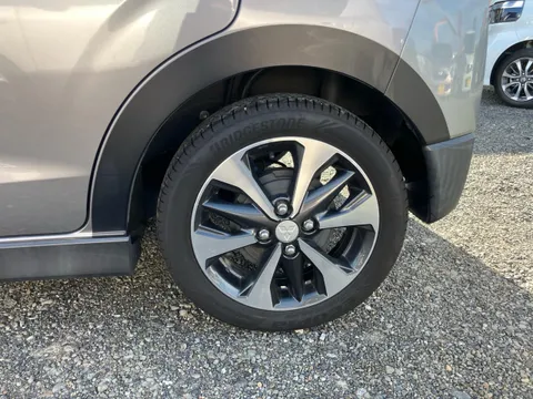 Mitsubishi eK X