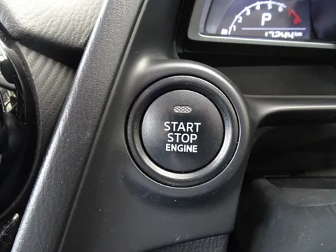 Mazda Mazda2 (Demio)