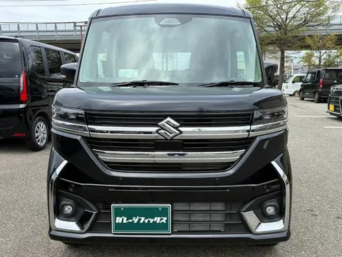 Suzuki Spacia Custom
