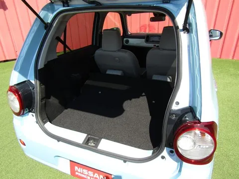 Daihatsu Mira Tocot