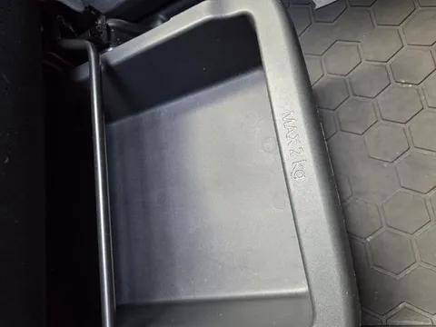 Mitsubishi eK X