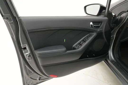 Kia Cerato (K3)
