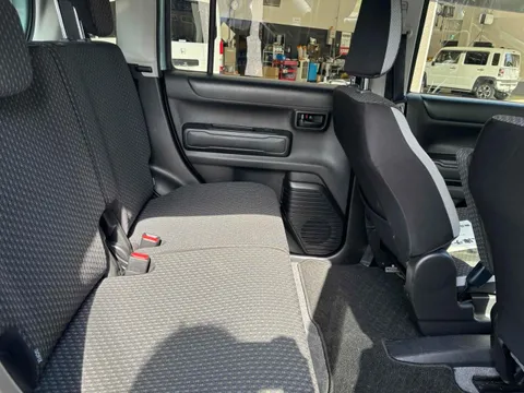 Mazda Flair Crossover