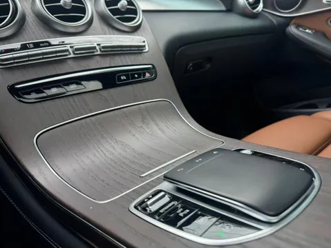 Mercedes-Benz Mercedes-Benz GLC