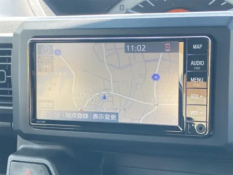 Toyota Pixis Mega