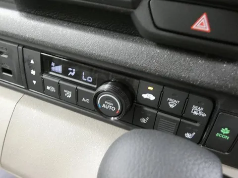 Honda N-BOX Joy