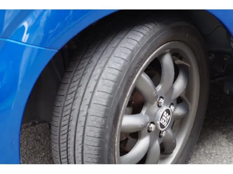 Subaru R2