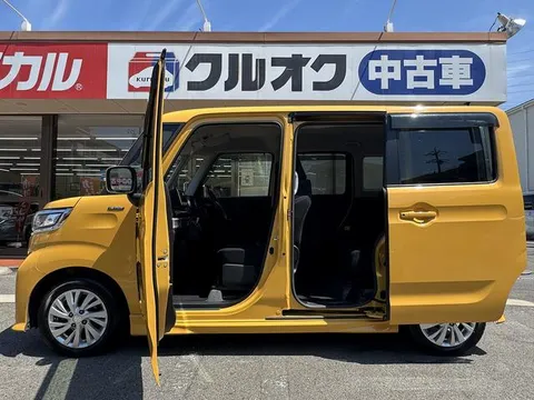 Suzuki Spacia Custom