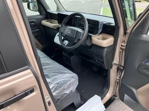 Mitsubishi Delica Mini