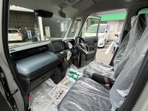 Suzuki Spacia Base
