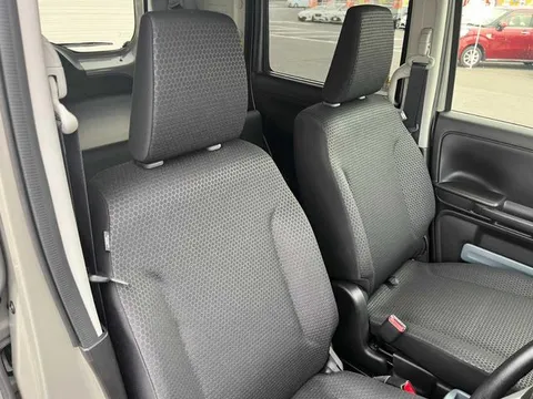 Suzuki Spacia Base