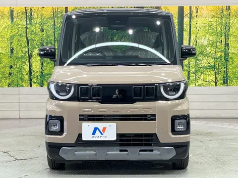 Mitsubishi Delica Mini