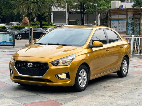 Hyundai Reina