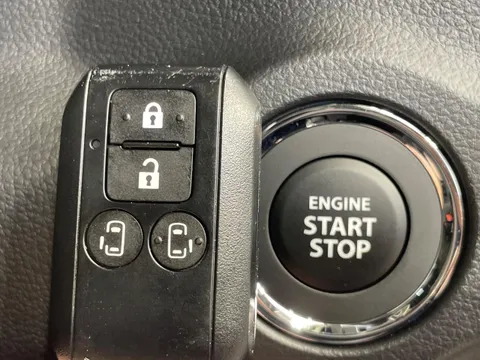 Suzuki Spacia Custom