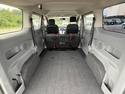 Nissan Vanette