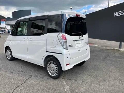 Nissan Dayz Roox