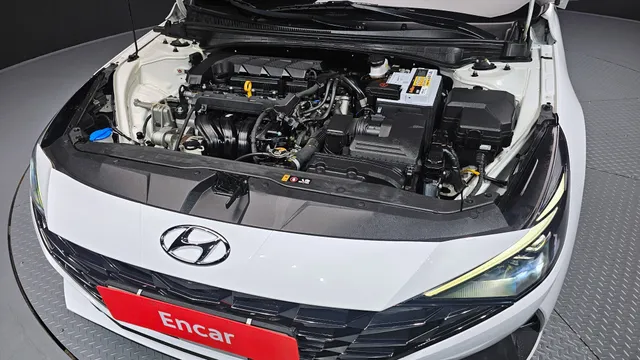 Hyundai Elantra (Avante)