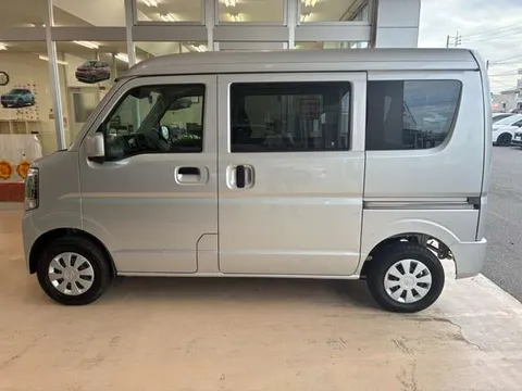 Nissan Clipper