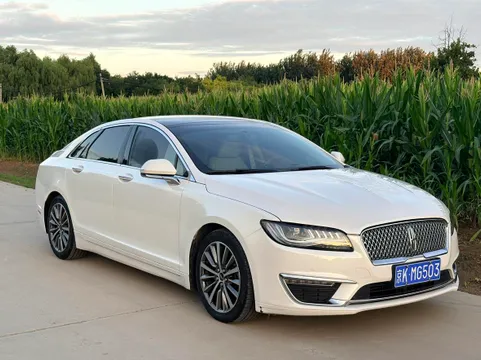 Lincoln MKZ