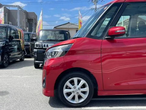 Nissan Dayz Roox