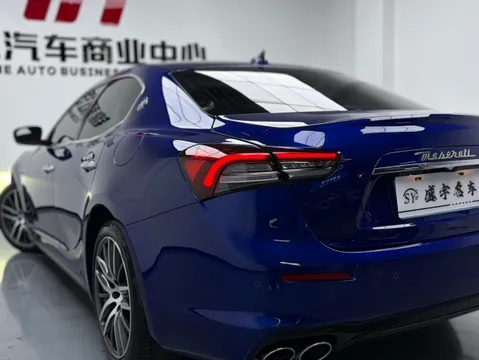 Maserati Ghibli