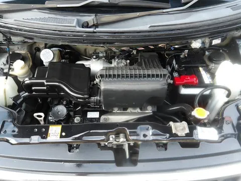Nissan Otti