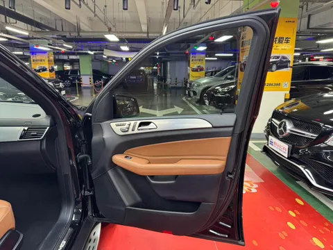 Mercedes-Benz Mercedes-Benz GLE