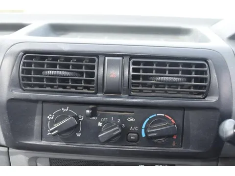 Nissan Clipper Truck