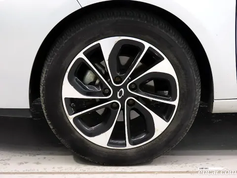 Renault SM3