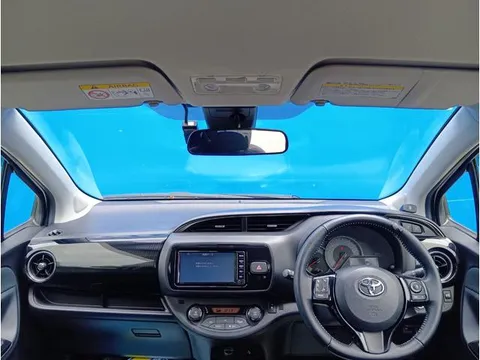 Toyota Yaris (Vitz)