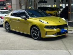 Lynk & Co 03