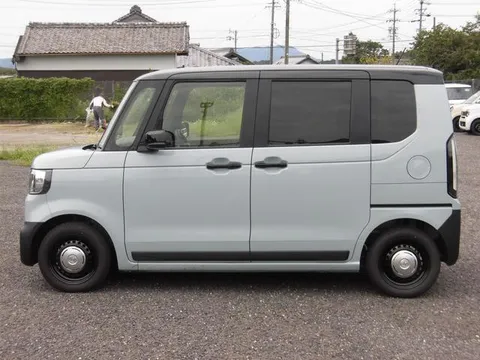 Honda N-BOX Joy
