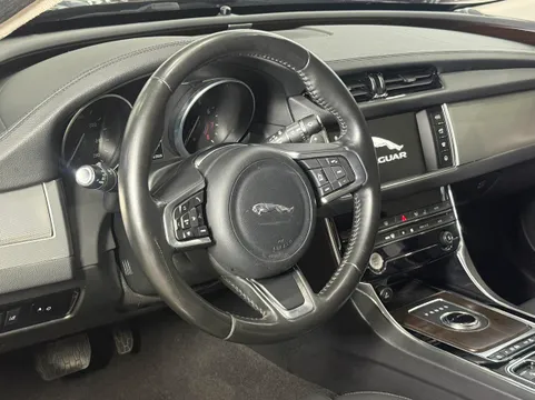 Jaguar XFL