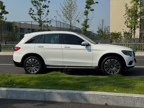 Mercedes-Benz Mercedes-Benz GLC