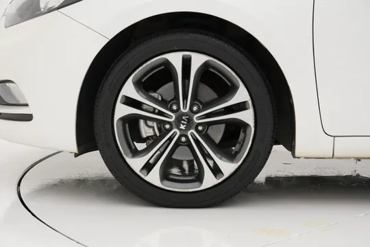 Kia Cerato (K3)