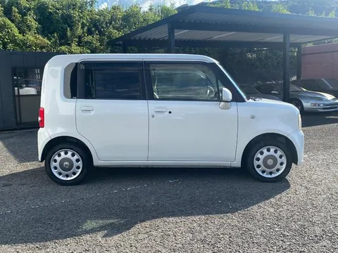 Toyota Pixis Space