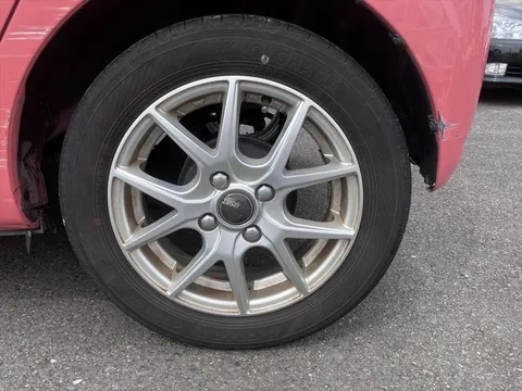 Daihatsu Mira Tocot
