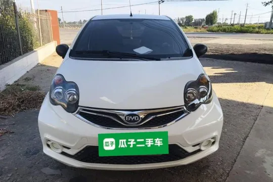 BYD F0
