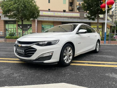 Chevrolet Malibu XL